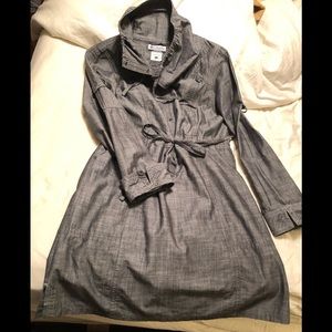 Columbia Sportswear size L Gray Chambray Dress